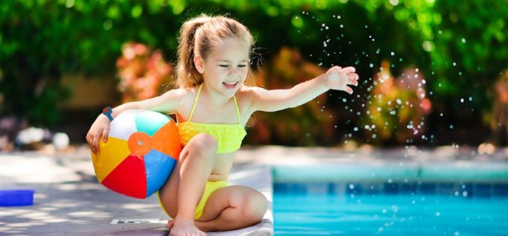Sécurité des enfants : les dispositifs à choisir pour la piscine
